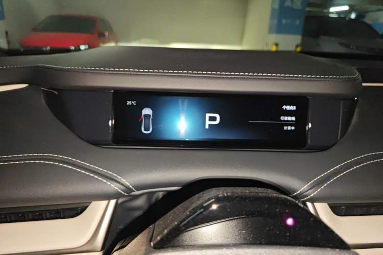Used Xiaomi Auto SU7 2024 Rear-Drive Standard Founder Edition Instrument Cluster