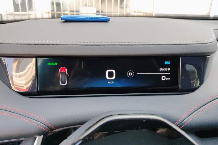 Used Xiaomi Auto SU7 2024 Rear-Drive Ultra-Long Range Advanced Pro-Level Intelligent Driving Version Instrument Cluster