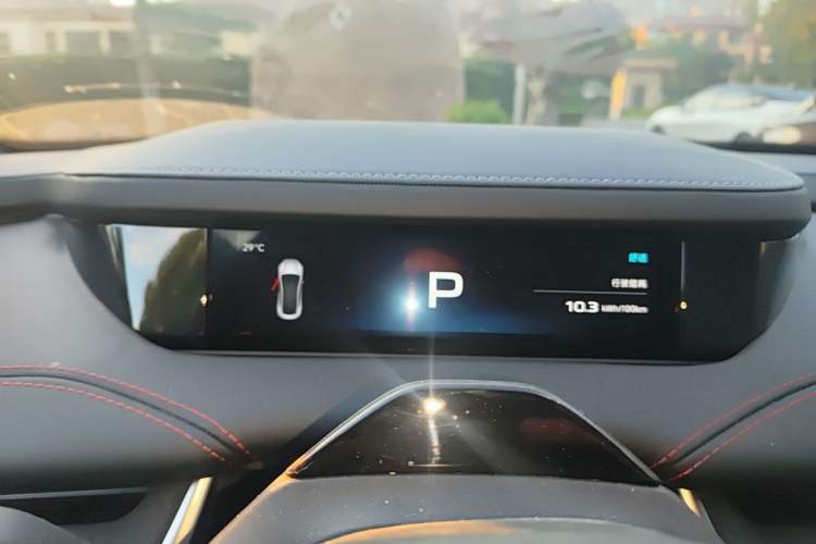 Used Xiaomi Auto SU7 2024 Rear-Drive Long-Range Intelligent Driving Version Instrument Cluster