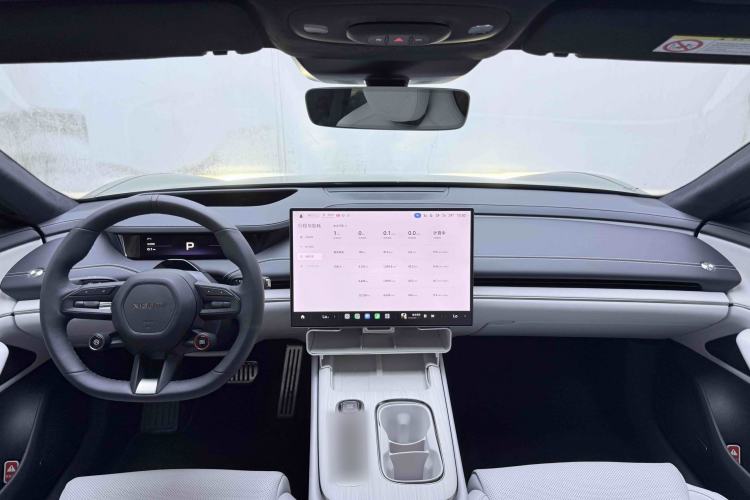 Used Xiaomi Auto SU7 2024 Four-Wheel Drive Ultra-Long Range Advanced Intelligent Driving Max Edition Interior 1