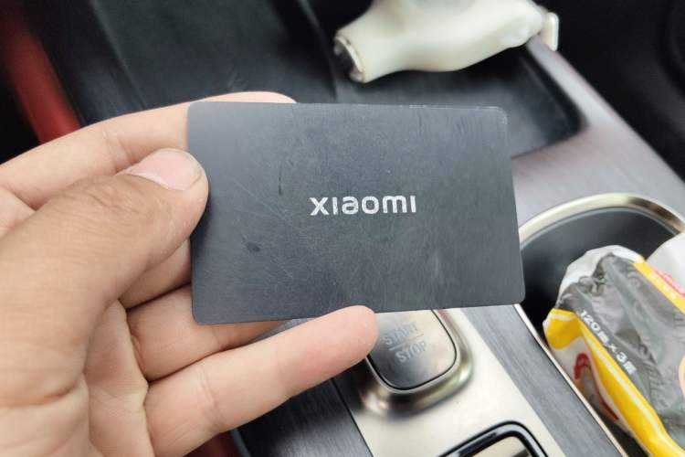 Used Xiaomi Auto SU7 2024 Rear-Drive Ultra-Long Range Advanced Pro-Level Intelligent Driving Version Interior 1