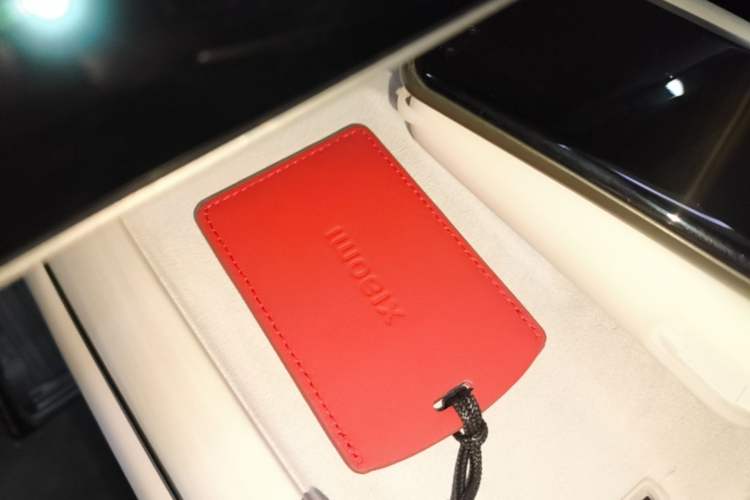 Used Xiaomi Auto SU7 2024 Rear-Drive Ultra-Long Range Advanced Pro-Level Intelligent Driving Version Interior 1