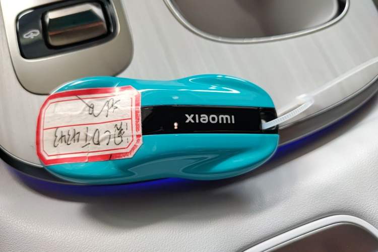 Used Xiaomi Auto SU7 2024 Four-Wheel Drive Ultra-Long Range Advanced Intelligent Driving Max Edition Interior 1