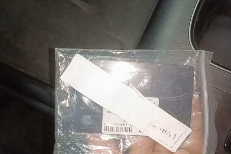 Used Xiaomi Auto SU7 2024 Rear-Drive Long-Range Intelligent Driving Version Interior 1