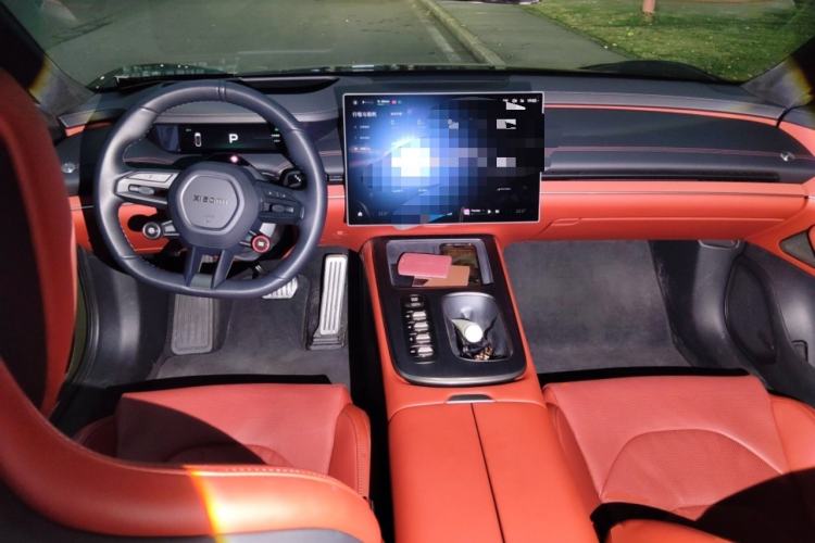 Used Xiaomi Auto SU7 2024 Four-Wheel Drive Ultra-Long Range Advanced Intelligent Driving Max Edition Interior 2