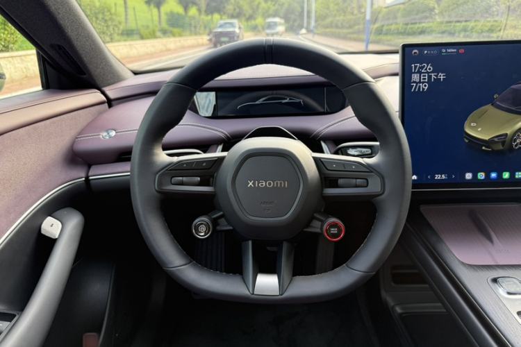 Used Xiaomi Auto SU7 2024 Rear-Drive Long-Range Intelligent Driving Version Interior 3