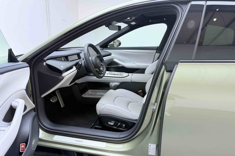 Used Xiaomi Auto SU7 2024 Four-Wheel Drive Ultra-Long Range Advanced Intelligent Driving Max Edition Interior 4