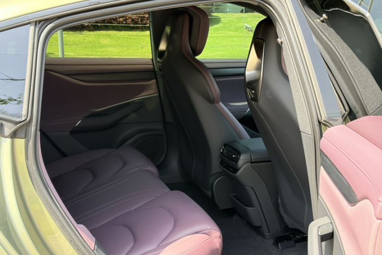 Used Xiaomi Auto SU7 2024 Rear-Drive Standard Founder Edition Interior 7