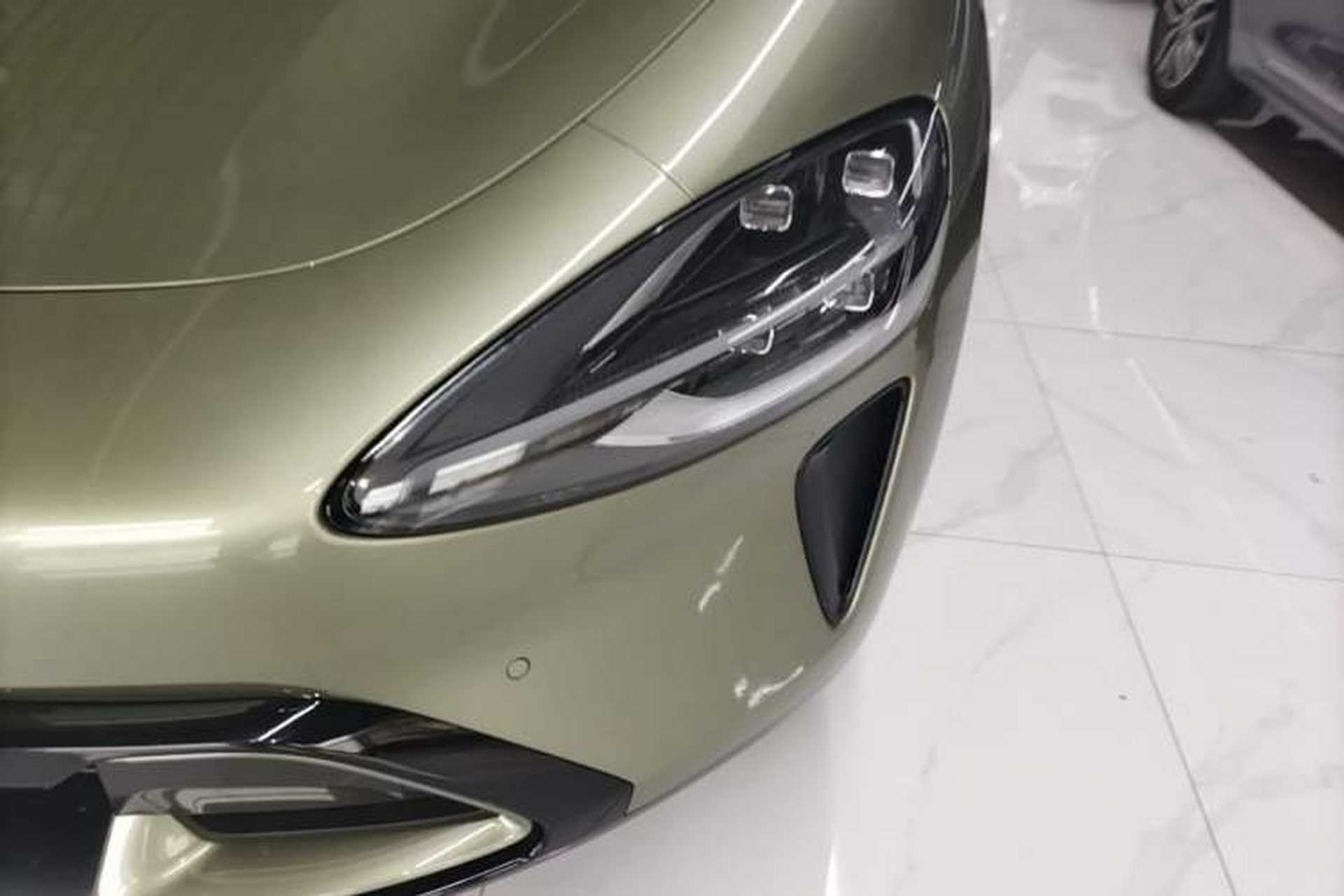 Used Xiaomi Auto SU7 2024 Rear-Drive Ultra-Long Range Advanced Pro-Level Intelligent Driving Version Left Front Headlight