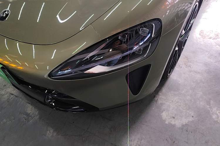 Used Xiaomi Auto SU7 2024 Four-Wheel Drive Ultra-Long Range Advanced Intelligent Driving Max Edition Left Front Headlight