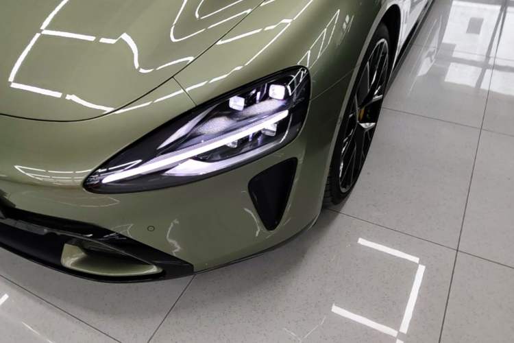 Used Xiaomi Auto SU7 2024 Four-Wheel Drive Ultra-Long Range Advanced Intelligent Driving Max Edition Left Front Headlight