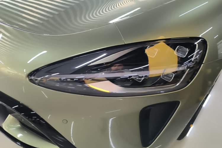 Used Xiaomi Auto SU7 2024 Rear-Drive Long-Range Intelligent Driving Version Left Front Headlight