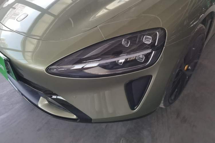Used Xiaomi Auto SU7 2024 Four-Wheel Drive Ultra-Long Range Advanced Intelligent Driving Max Edition Left Front Headlight
