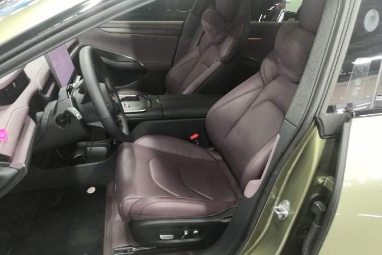 Used Xiaomi Auto SU7 2024 Rear-Drive Long-Range Intelligent Driving Version Left Front Seat
