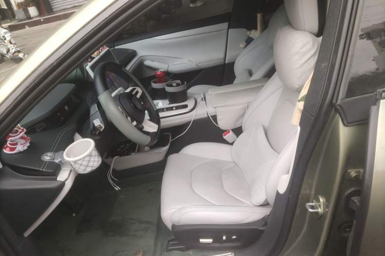 Used Xiaomi Auto SU7 2024 Rear-Drive Long-Range Intelligent Driving Version Left Front Seat