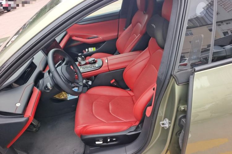Used Xiaomi Auto SU7 2024 Four-Wheel Drive Ultra-Long Range Advanced Intelligent Driving Max Edition Left Front Seat