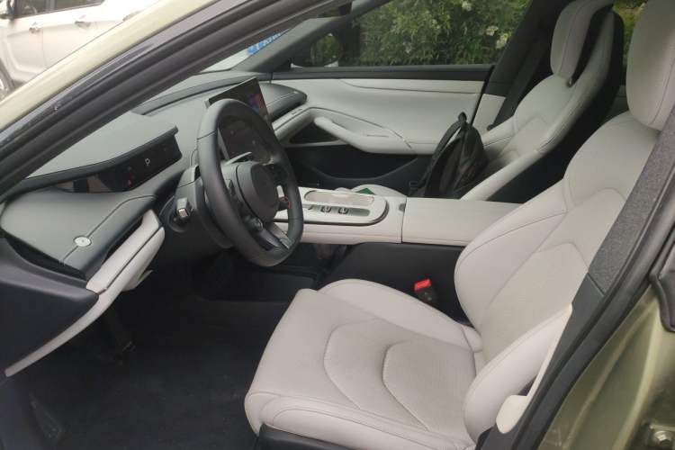 Used Xiaomi Auto SU7 2024 Rear-Drive Standard Founder Edition Left Front Seat