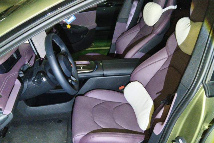 Used Xiaomi Auto SU7 2024 Rear-Drive Long-Range Intelligent Driving Version Left Front Seat