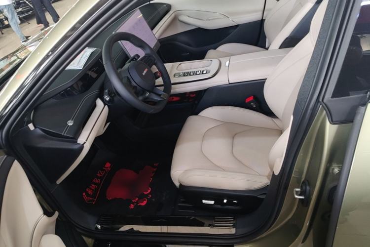 Used Xiaomi Auto SU7 2024 Rear-Drive Ultra-Long Range Advanced Pro-Level Intelligent Driving Version Left Front Seat