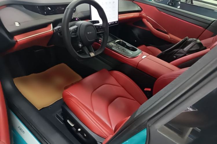 Used Xiaomi Auto SU7 2024 Rear-Drive Long-Range Intelligent Driving Version Left Front Seat