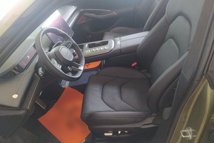 Used Xiaomi Auto SU7 2024 Four-Wheel Drive Ultra-Long Range Advanced Intelligent Driving Max Edition Left Front Seat