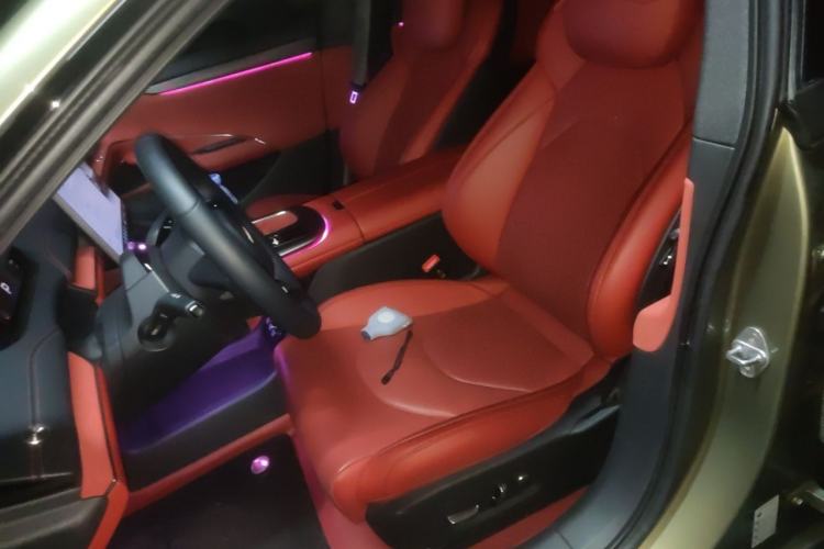 Used Xiaomi Auto SU7 2024 Rear-Drive Long-Range Intelligent Driving Version Left Front Seat