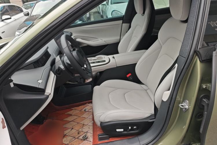 Used Xiaomi Auto SU7 2024 Rear-Drive Long-Range Intelligent Driving Version Left Front Seat