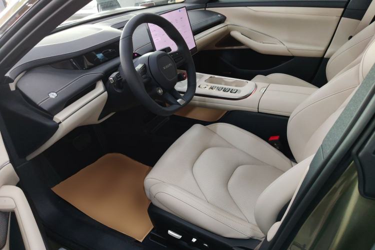 Used Xiaomi Auto SU7 2024 Rear-Drive Ultra-Long Range Advanced Pro-Level Intelligent Driving Version Left Front Seat