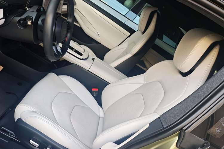 Used Xiaomi Auto SU7 2024 Rear-Drive Long-Range Intelligent Driving Version Left Front Seat