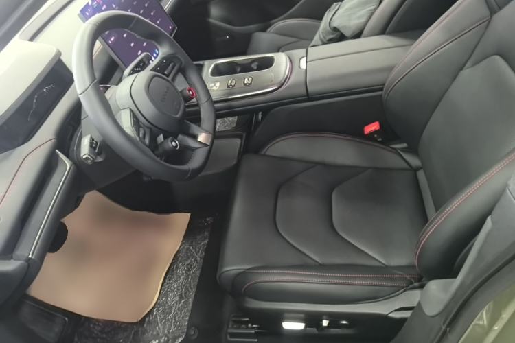 Used Xiaomi Auto SU7 2024 Rear-Drive Ultra-Long Range Advanced Pro-Level Intelligent Driving Version Left Front Seat