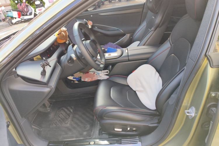 Used Xiaomi Auto SU7 2024 Rear-Drive Long-Range Intelligent Driving Version Left Front Seat