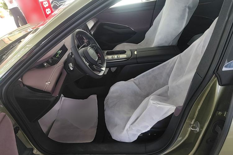 Used Xiaomi Auto SU7 2024 Rear-Drive Long-Range Intelligent Driving Version Left Front Seat