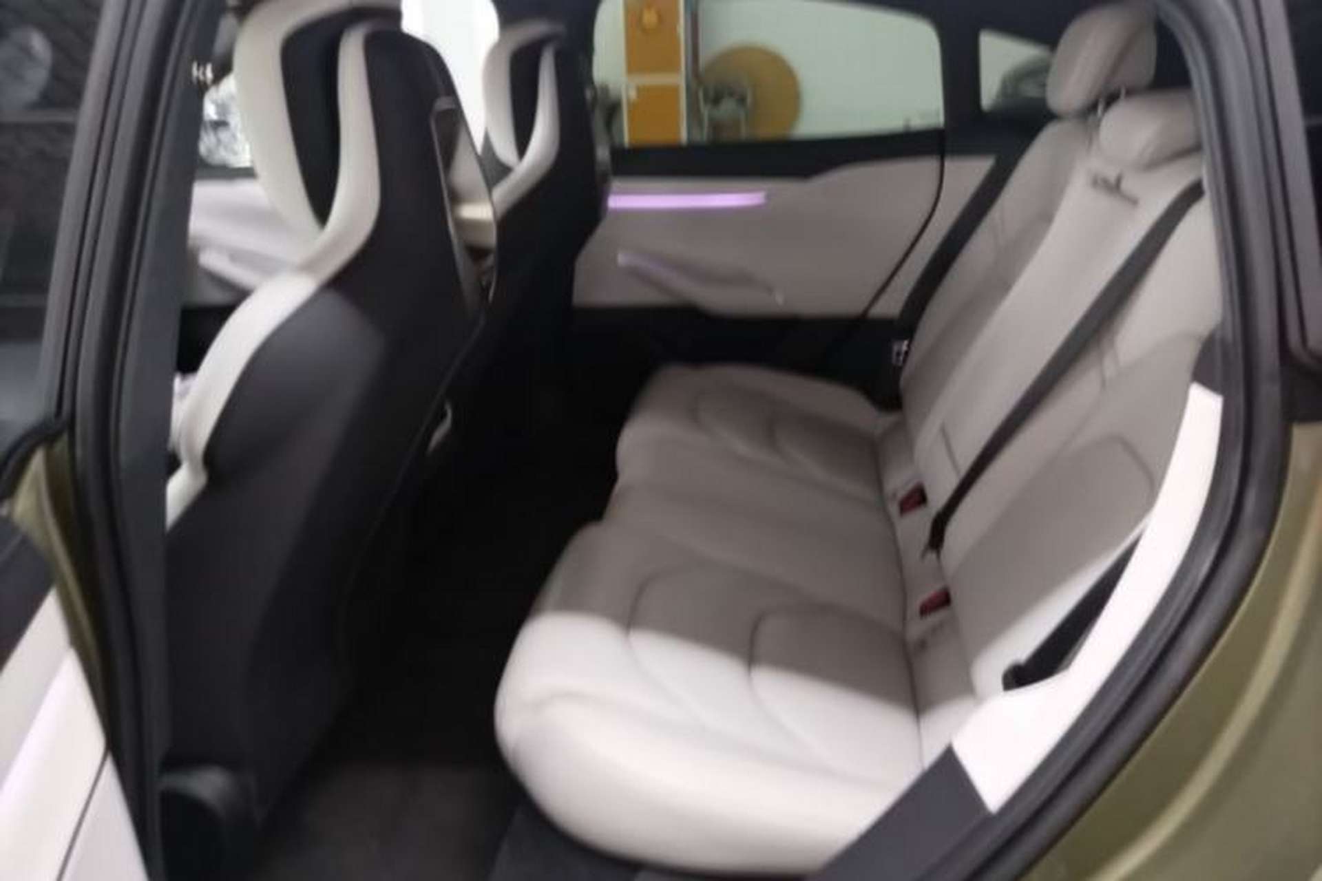 Used Xiaomi Auto SU7 2024 Rear-Drive Ultra-Long Range Advanced Pro-Level Intelligent Driving Version Left Rear Seat