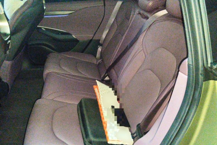 Used Xiaomi Auto SU7 2024 Rear-Drive Long-Range Intelligent Driving Version Left Rear Seat