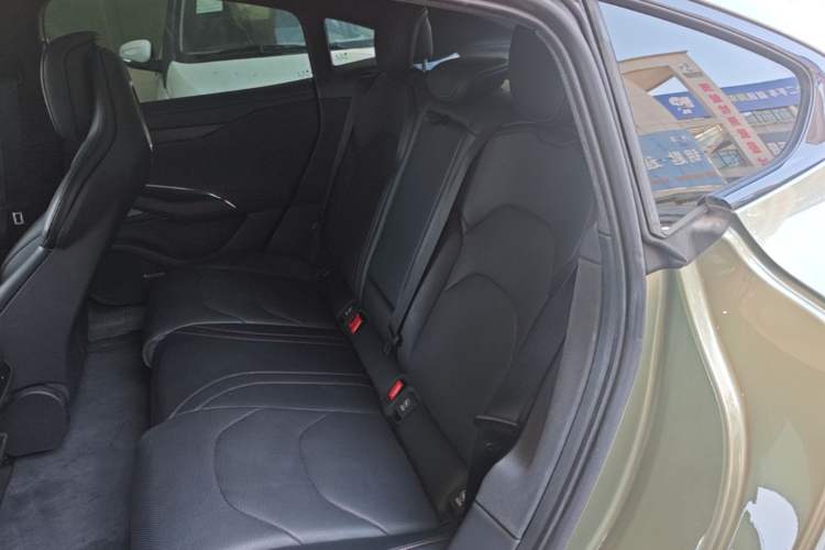 Used Xiaomi Auto SU7 2024 Rear-Drive Standard Founder Edition Left Rear Seat