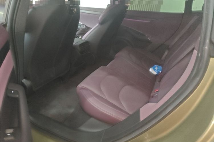 Used Xiaomi Auto SU7 2024 Rear-Drive Long-Range Intelligent Driving Version Left Rear Seat