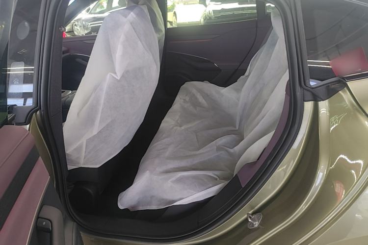 Used Xiaomi Auto SU7 2024 Rear-Drive Long-Range Intelligent Driving Version Left Rear Seat