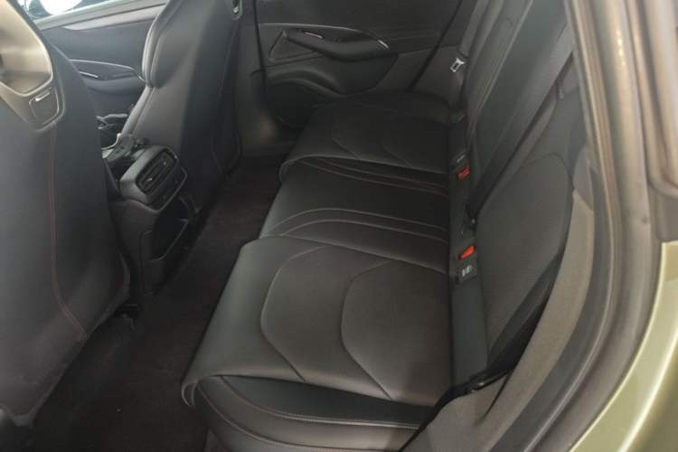 Used Xiaomi Auto SU7 2024 Four-Wheel-Drive Max Founder's Edition Left Rear Seat