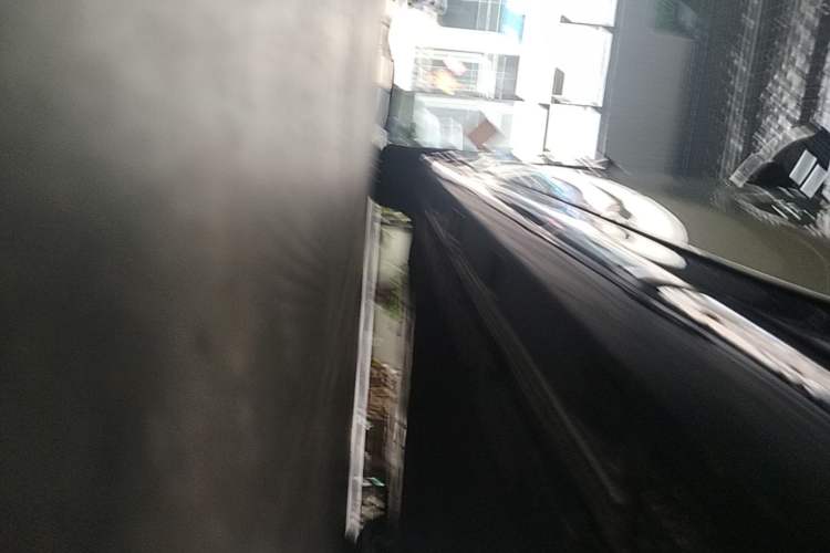 Used Xiaomi Auto SU7 2024 Rear-Drive Long-Range Intelligent Driving Version Left Side Sill