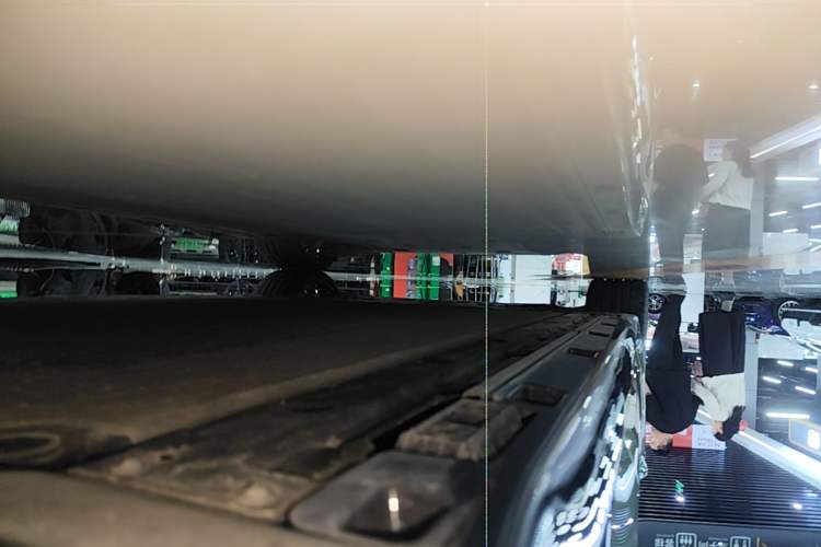 Used Xiaomi Auto SU7 2024 Four-Wheel Drive Ultra-Long Range Advanced Intelligent Driving Max Edition Left Side Sill