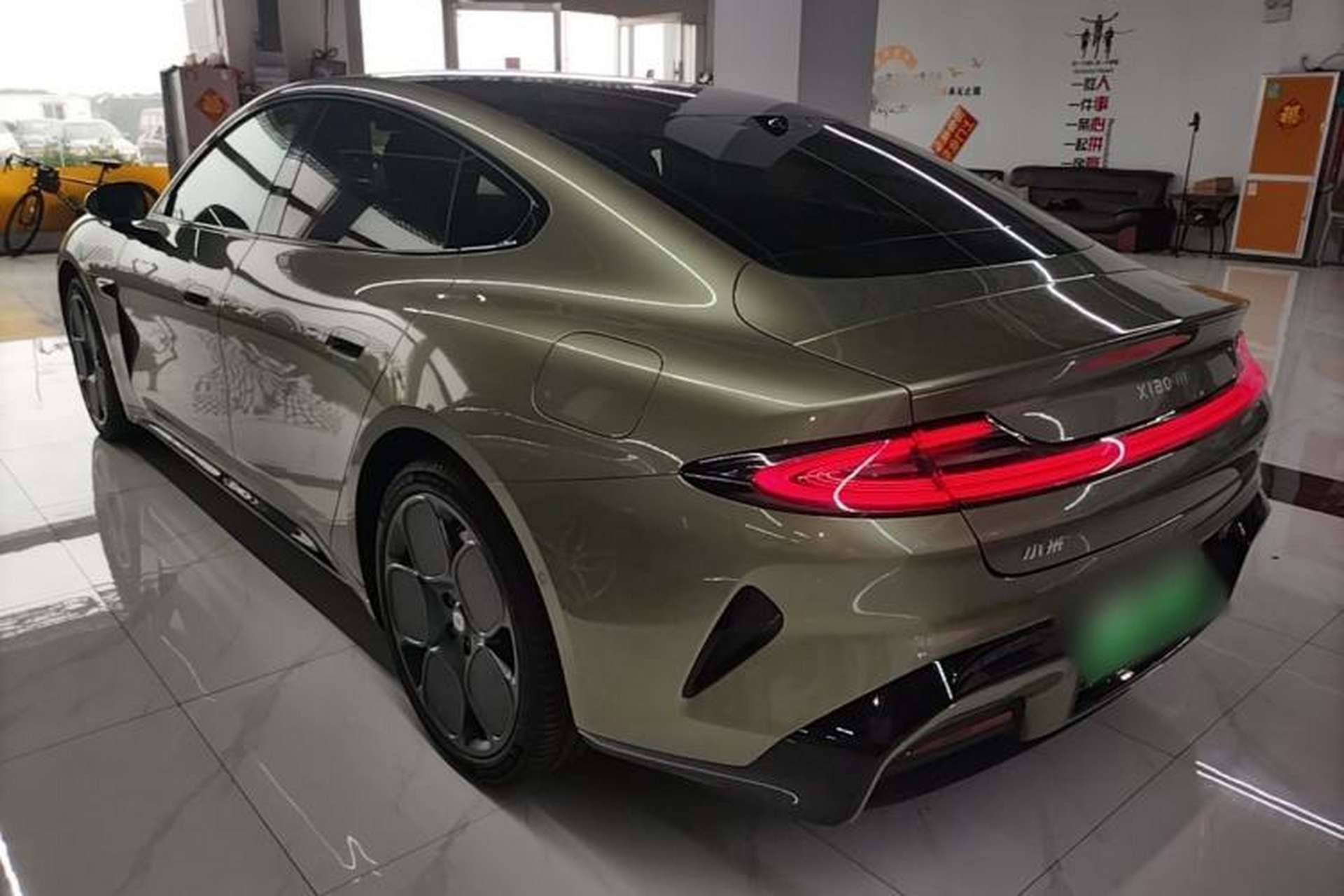 Used Xiaomi Auto SU7 2024 Rear-Drive Ultra-Long Range Advanced Pro-Level Intelligent Driving Version Rear Left 45 Deg