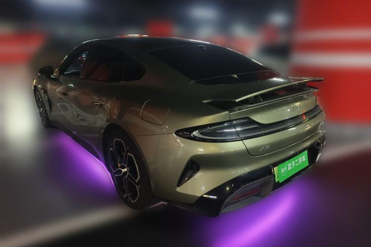 Used Xiaomi Auto SU7 2024 Four-Wheel Drive Ultra-Long Range Advanced Intelligent Driving Max Edition Rear Left 45 Deg