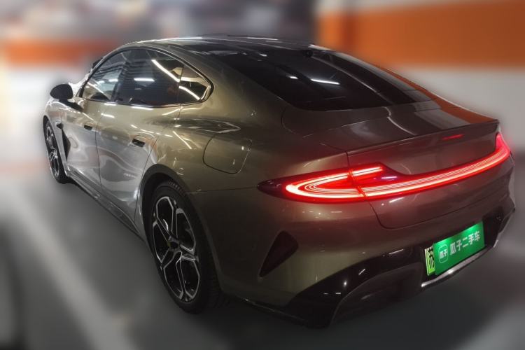 Used Xiaomi Auto SU7 2024 Four-Wheel Drive Ultra-Long Range Advanced Intelligent Driving Max Edition Rear Left 45 Deg