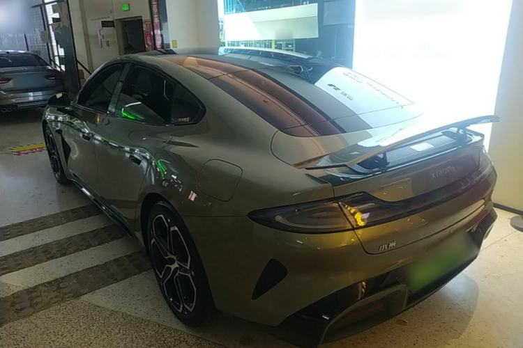 Used Xiaomi Auto SU7 2024 Four-Wheel Drive Ultra-Long Range Advanced Intelligent Driving Max Edition Rear Left 45 Deg