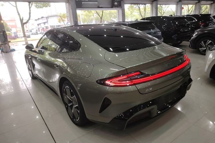 Used Xiaomi Auto SU7 2024 Rear-Drive Long-Range Intelligent Driving Version Rear Left 45 Deg