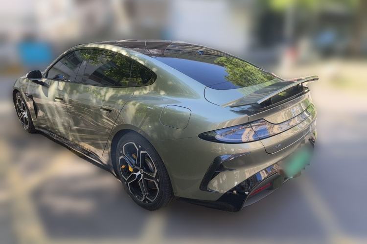 Used Xiaomi Auto SU7 2024 Four-Wheel Drive Ultra-Long Range Advanced Intelligent Driving Max Edition Rear Left 45 Deg
