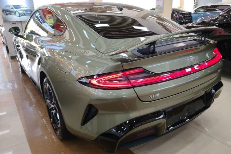 Used Xiaomi Auto SU7 2024 Rear-Drive Ultra-Long Range Advanced Pro-Level Intelligent Driving Version Rear Left 45 Deg