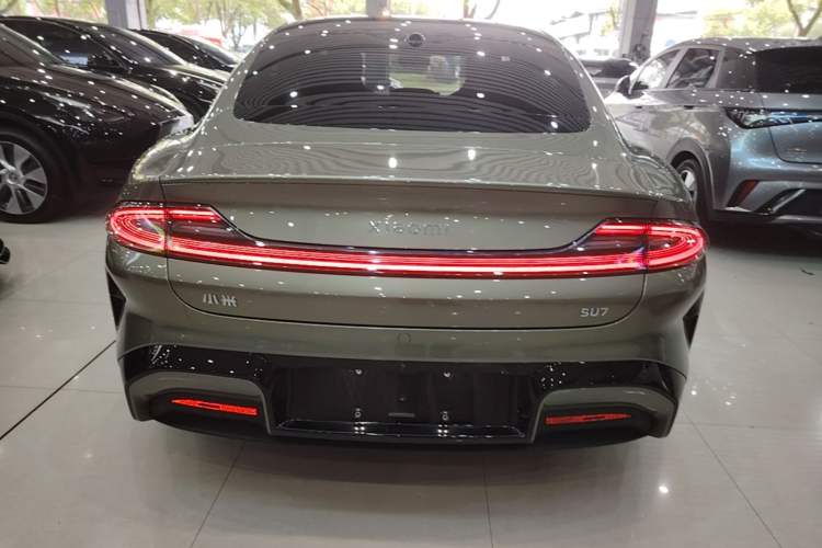 Used Xiaomi Auto SU7 2024 Rear-Drive Long-Range Intelligent Driving Version Rear