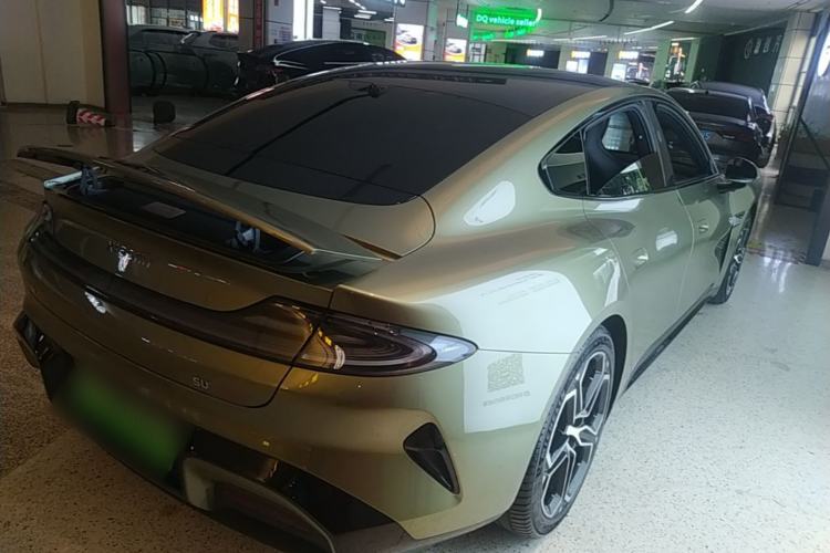 Used Xiaomi Auto SU7 2024 Four-Wheel Drive Ultra-Long Range Advanced Intelligent Driving Max Edition Rear Right 45 Deg