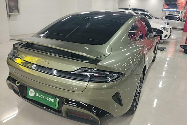 Used Xiaomi Auto SU7 2024 Rear-Drive Ultra-Long Range Advanced Pro-Level Intelligent Driving Version Rear Right 45 Deg